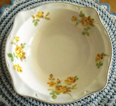 JB260 9" Round Vegetable Bowl