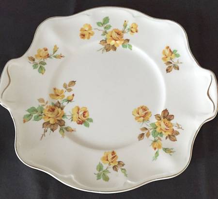 JB260 Square Handled Cake Plate