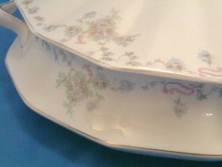JB276 Octagonal Covered Vegetable