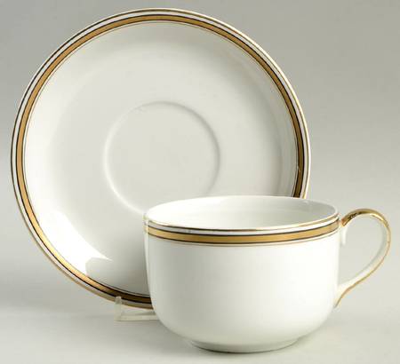 JB301 Flat Cup & Saucer Set