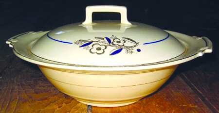 JB44 Round Covered Vegetable
