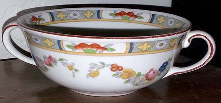 Arundale (Off White Background) Flat Cream Soup Bowl