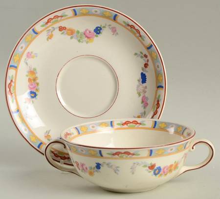 Arundale (Off White Background) Flat Cream Soup Bowl & Saucer Set