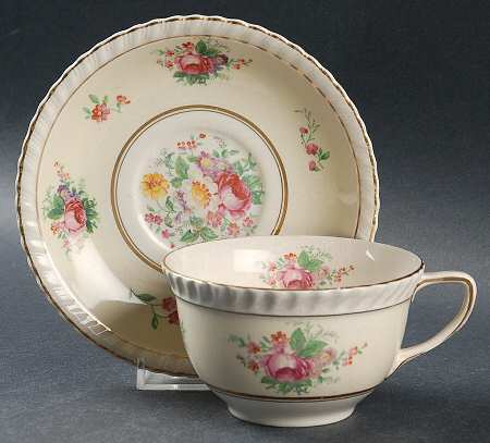 JB66 Flat Cup & Saucer Set