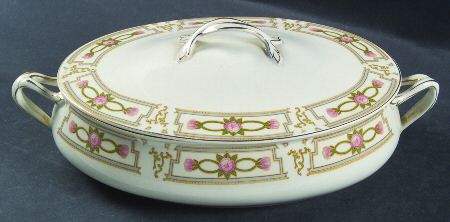 JB92 Oval Covered Vegetable
