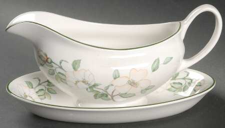 Juliette Gravy Boat & Underplate