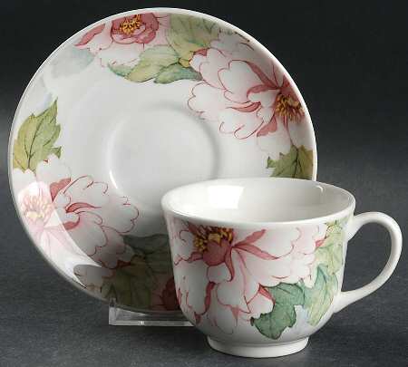 Katherine Flat Cup & Saucer Set