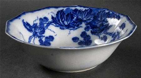 Kenworth (Flow Blue) 8" Round Vegetable Bowl