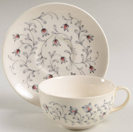 Lace (Gray & Pink) Flat Cup & Saucer Set