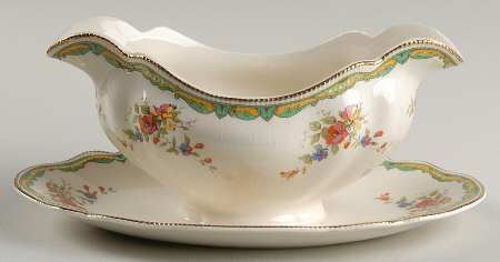 Lichfield Gravy Boat with Attached Underplate