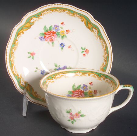 The Lucerne Flat Cup & Saucer Set