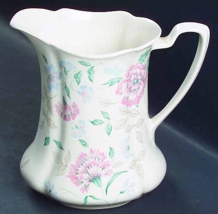Lynton (Newer) 32 Oz Pitcher