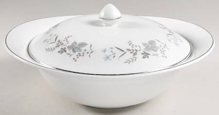 Lynton (Older, Snowhite) Round Covered Vegetable