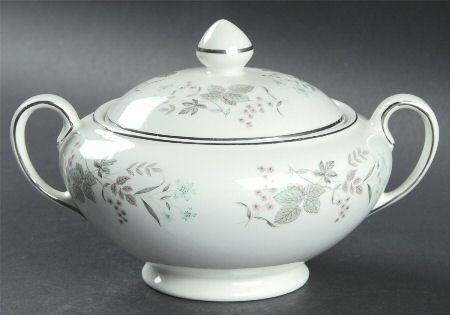 Lynton (Older, Snowhite) Sugar Bowl & Lid