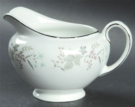 Lynton (Older, Snowhite) Creamer