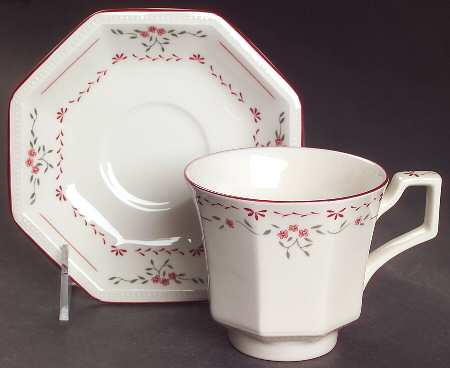 Madison (Heritage Octagonal) Footed Cup & Saucer Set