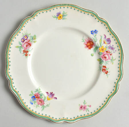 Malvern (Old Staffordshire) Luncheon Plate