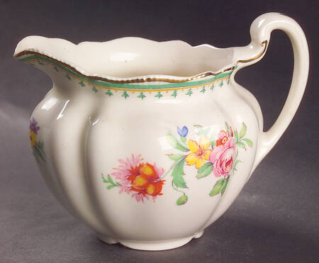 Malvern (Old Staffordshire) Creamer