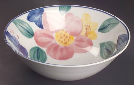 Marie 8" Round Vegetable Bowl