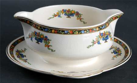 Marjorie Gravy Boat & Underplate
