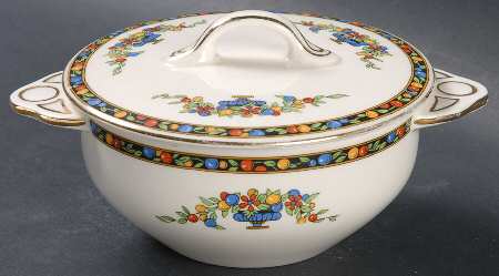 Marjorie Cream Soup Bowl & Lid Set