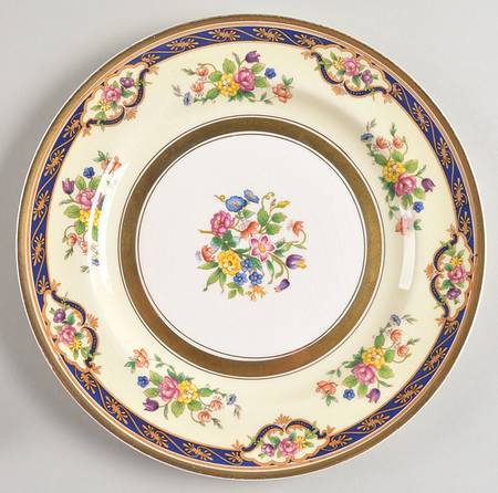 Mayfair (Floral Center, Gold Trim) Salad Plate