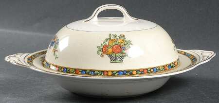 Minorca Round Covered Butter