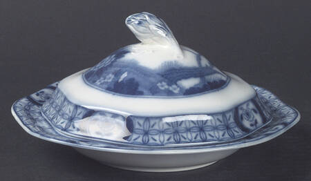 Mongolia (Flow Blue) Round Covered Butter