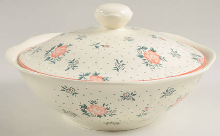 Monticello Round Covered Vegetable