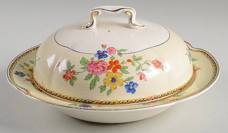 The Monterey (Pareek) Round Covered Butter