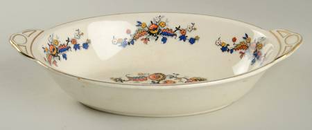 Moravia 10" Oval Vegetable Bowl