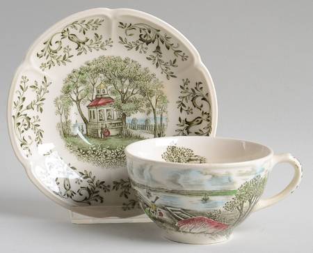Mount Vernon Green Multicolor Flat Cup & Saucer Set
