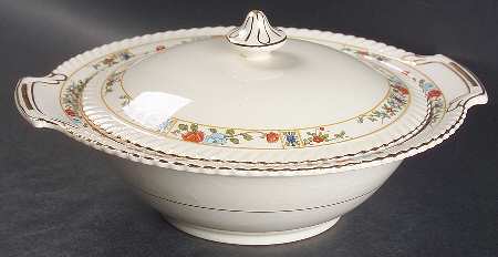 Norton Round Covered Vegetable