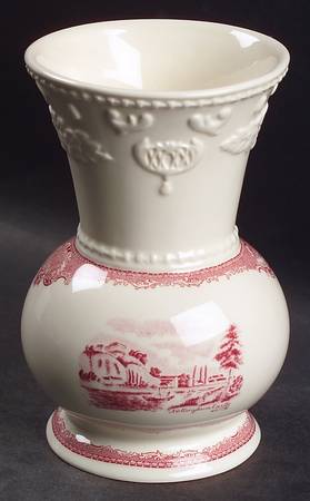 Old Britain Castles Pink (No Crown Made England) 4" Vase