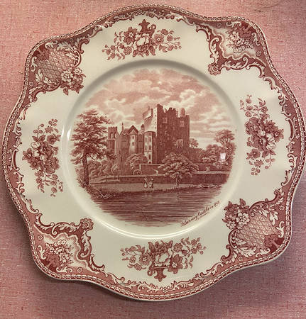 Old Britain Castles Pink (Crown Made In England) Square Dinner Plate