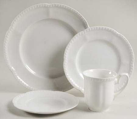 Old English White (Undecorated) 4 Piece Place Setting