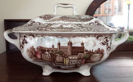 Old London Brown Multicolor Tureen &  Lid