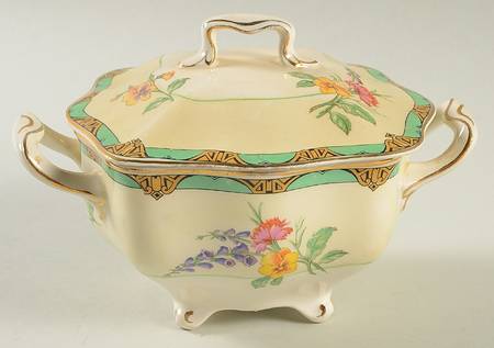 Ontwood Sugar Bowl & Lid