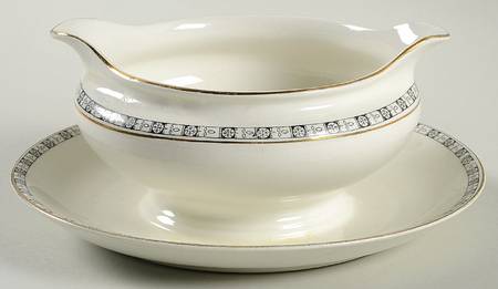 The Orkney Gravy Boat with Attached Underplate