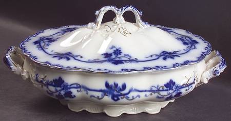 Oxford (Flow Blue) Oval Covered Vegetable