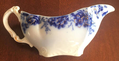 Peach (Flow Blue, Gold Accents) Gravy Boat
