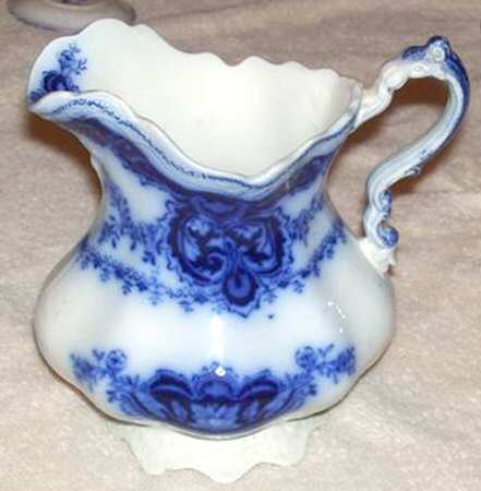 Persian (Flow Blue) 24 Oz Pitcher