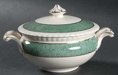 Powder Border Green & White Sugar Bowl & Lid