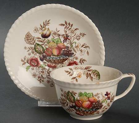 Pomona (Old English) Oversized Cup & Saucer Set