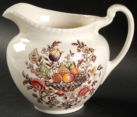 Pomona (Old English) 24 Oz Pitcher