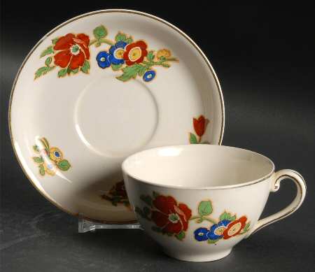 Poppy Flat Cup & Saucer Set
