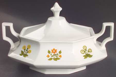 Posy Oval Covered Vegetable