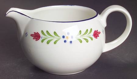 Provincial (Smooth Edge) Creamer