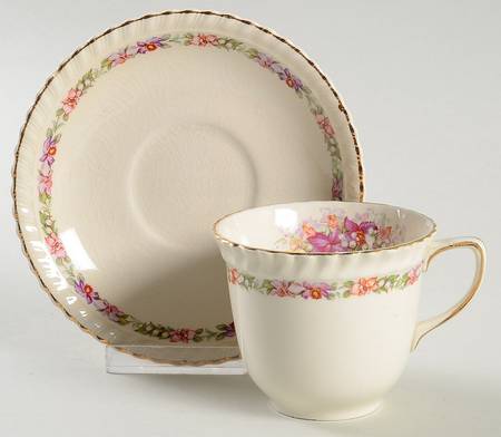 Queen's Bouquet Flat Cup & Saucer Set