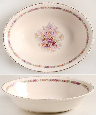 Queen's Bouquet 9" Oval Vegetable Bowl